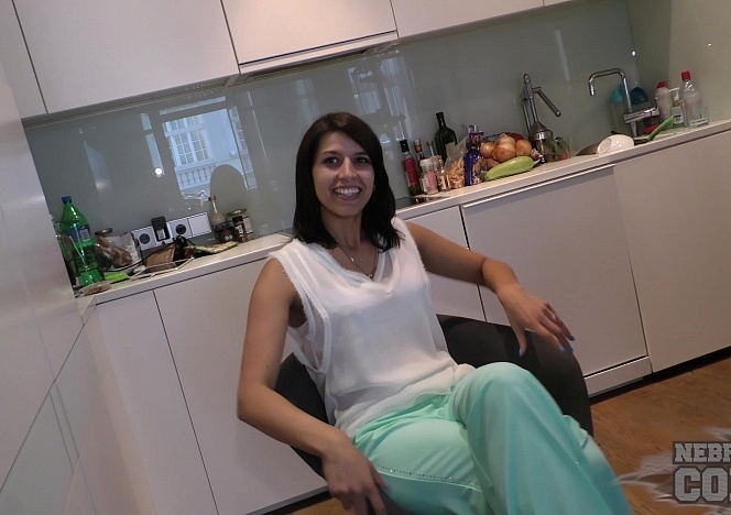 040417_gorgeous_new_model_caroline_masturbating_with_fruits_and_veggies_in_the_kitchen