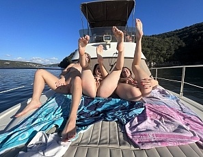 040425_really_hot_girls_touching_pussies_rebeka_ruby_and_melonie_help_kristina_first_time_lesbian_experience