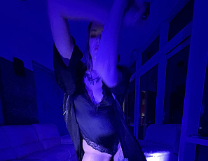 090324_sam_big_boobs_gives_pov_private_striptease_erotic_pussy_touching_show_in_black_light