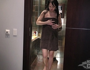 100616_fly_on_the_wall_voyeur_video_of_lexi_blow_naked_around_apartment_and_masturbating_with_fingers_and_her_dildo